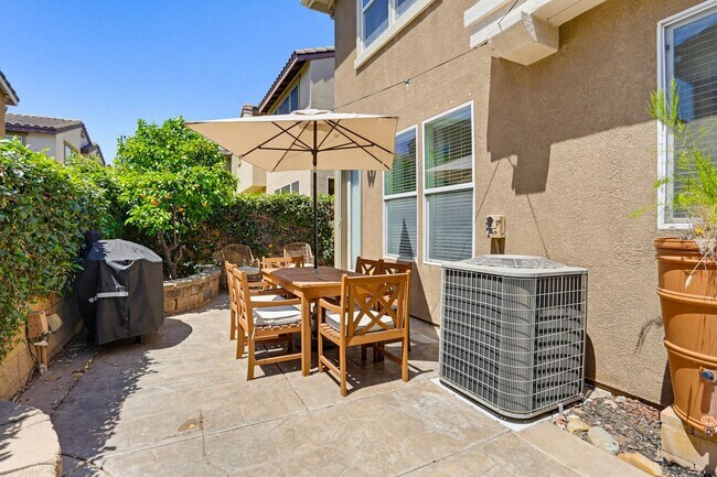 Building Photo - Stylish 3BR Home in Santee | Solar | Garage | Resort-Style Amenities