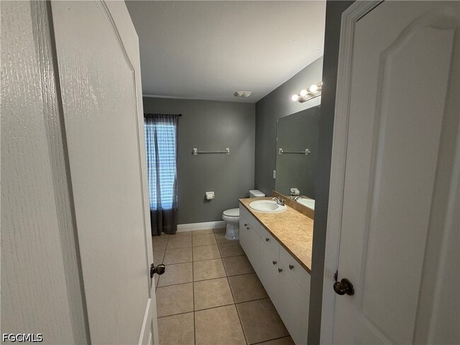 Building Photo - 2325 NW 25th Terrace