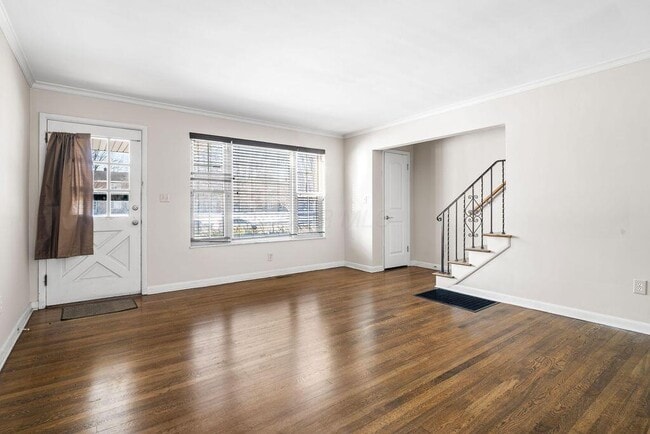 Building Photo - 1978 Northwest Blvd