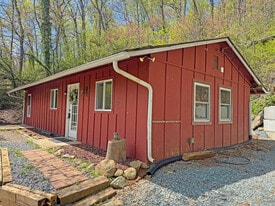 Building Photo - 7942 New Hope Rd