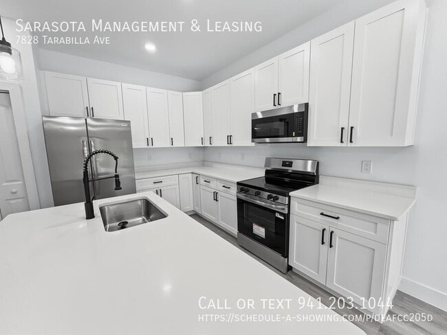 Building Photo - 7828 Tarabilla Ave