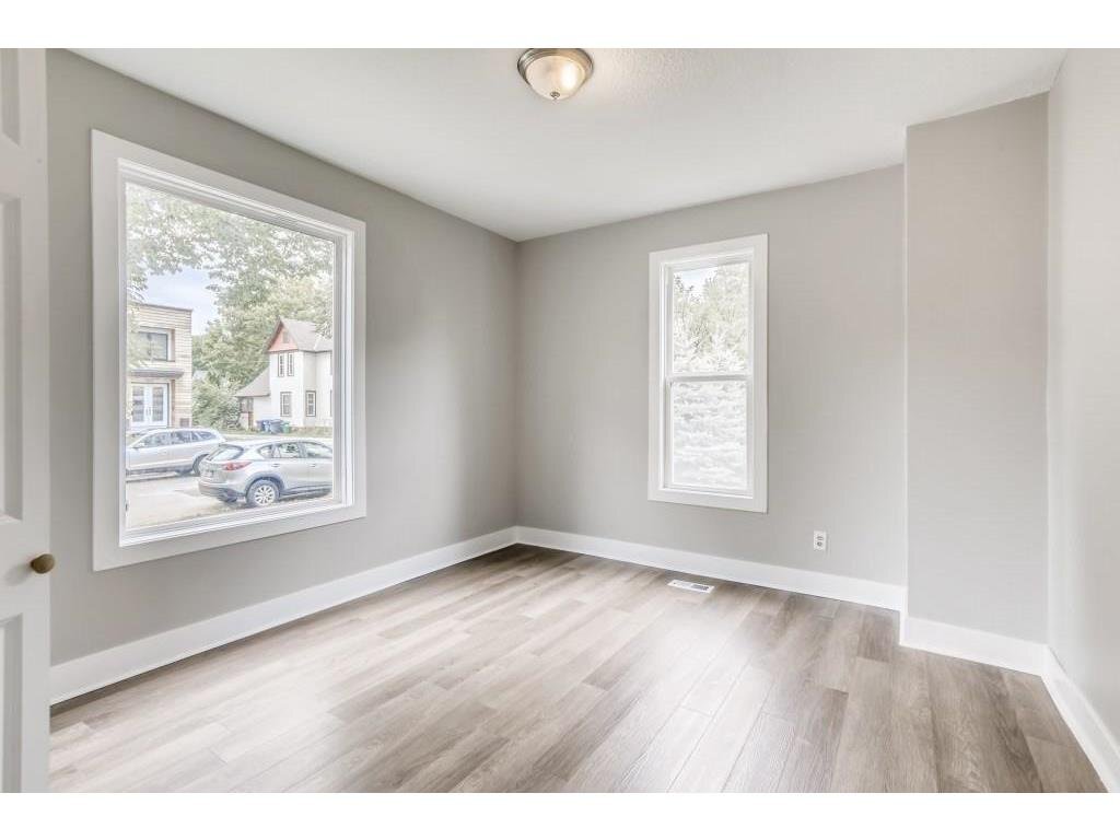Building Photo - 1846 Polk St NE