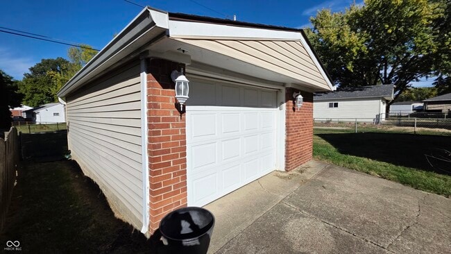 Building Photo - 4136 E Pleasant Run Parkway North Dr