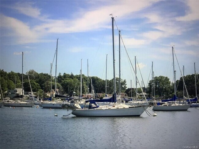 Building Photo - 216 Fenimore Rd