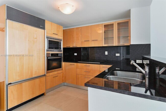 Building Photo - 6799 Collins Ave
