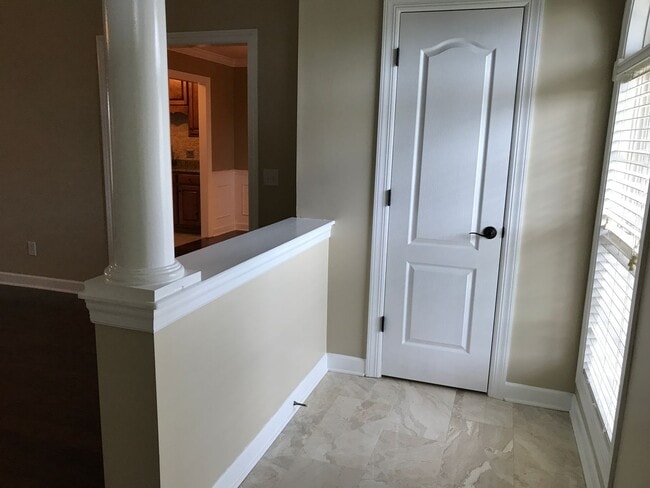 Building Photo - Heart of Madison City