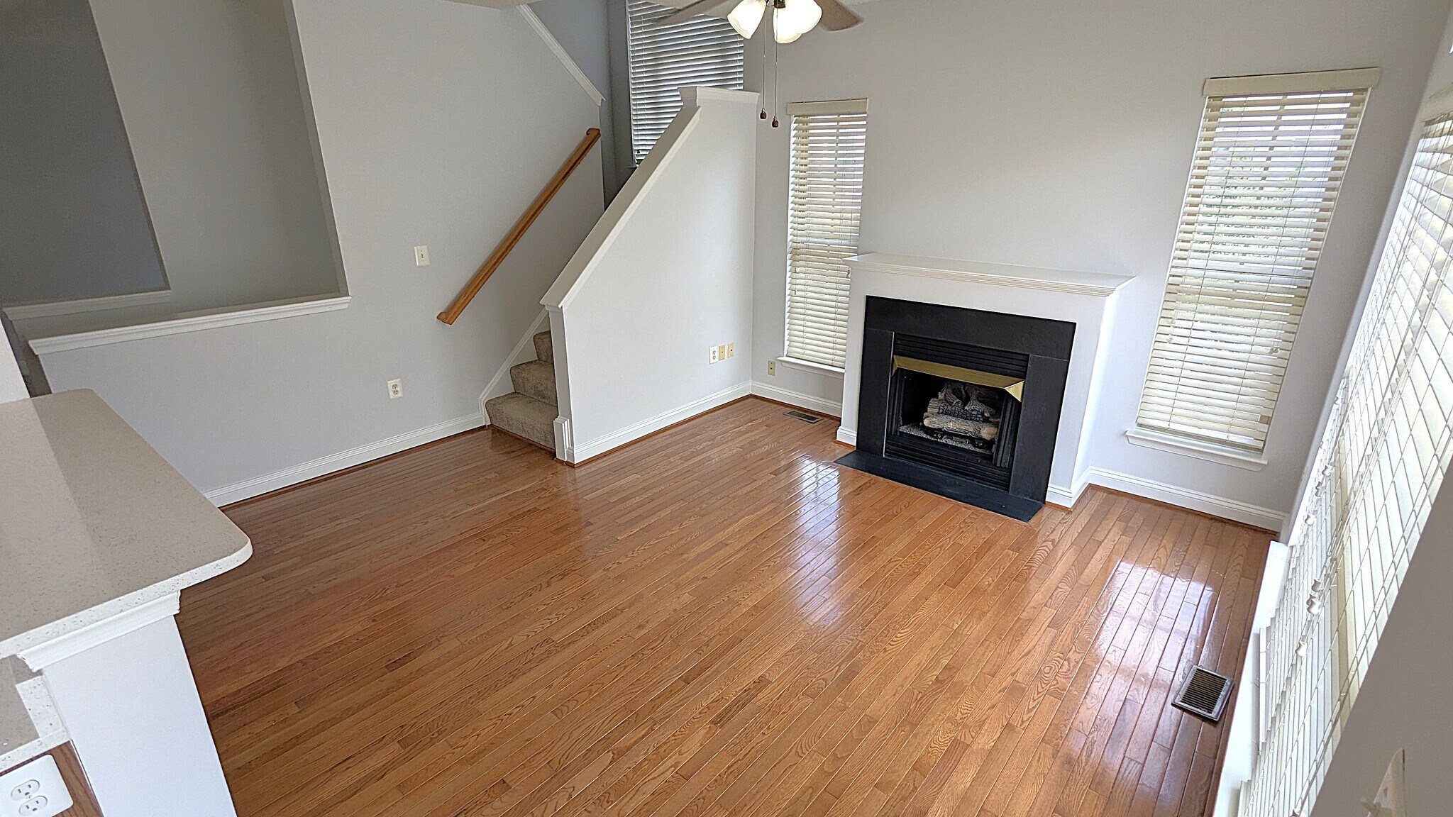 Building Photo - 46368 Hobbs Sq