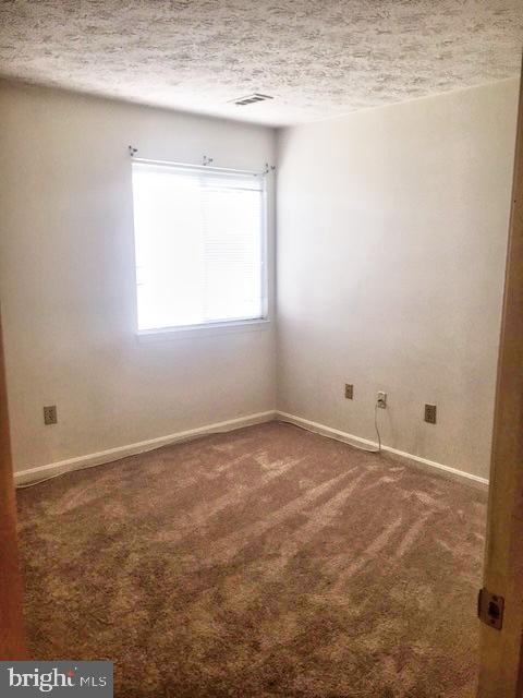 Building Photo - 2145 Wainwright Ct