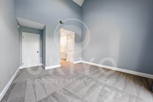 Building Photo - 4 Courageous Ct