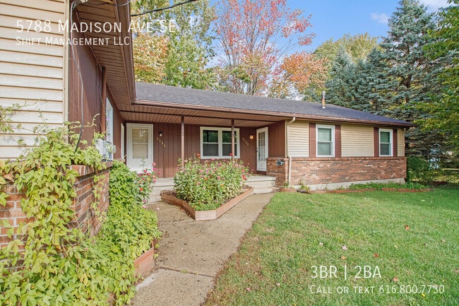 Building Photo - 5788 Madison Ave SE