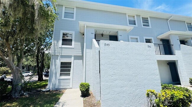 Building Photo - 7145 E Bank Dr