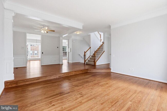 Building Photo - 6137 Manchester Park Cir