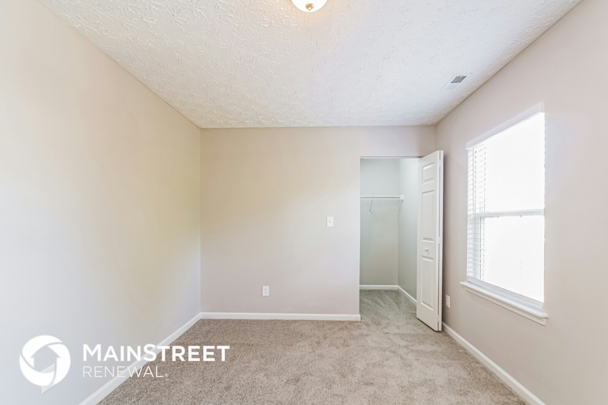 Building Photo - 2918 Forrestal Dr
