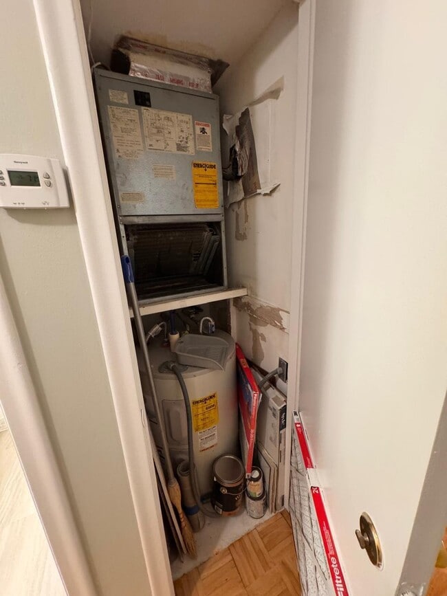 Building Photo - 22615 SW 66th Ave