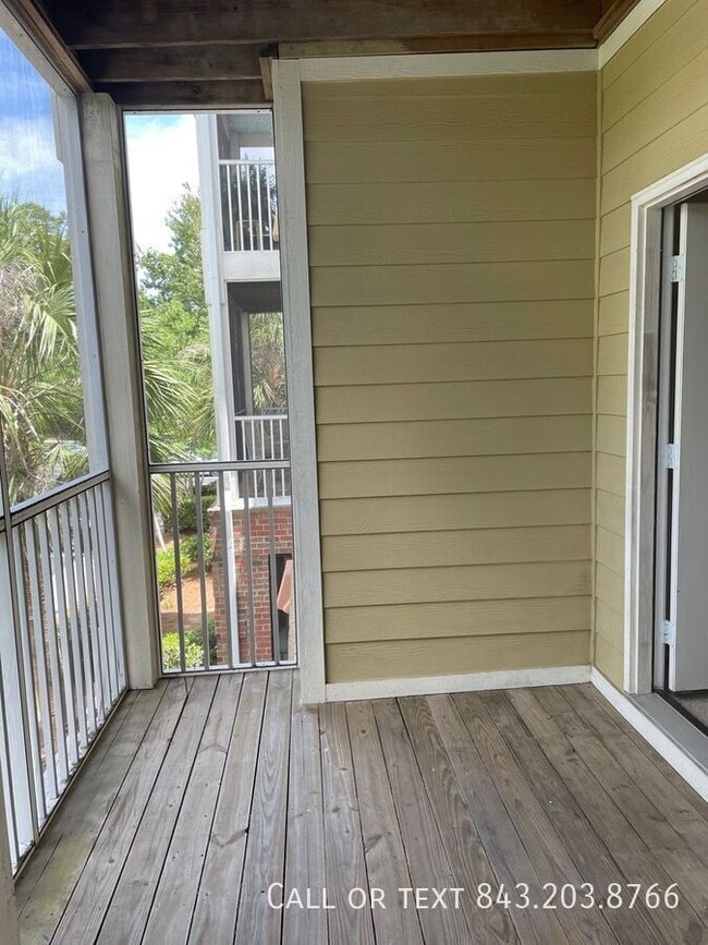 Building Photo - 1116 Basildon Rd