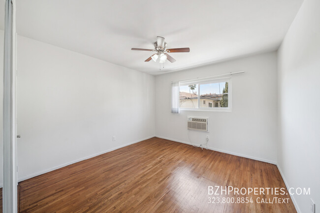Building Photo - 941 N Sierra Bonita Ave