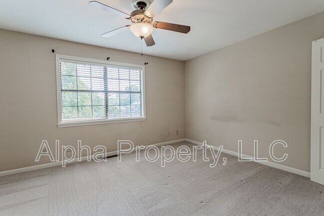 Building Photo - 408 Townes St