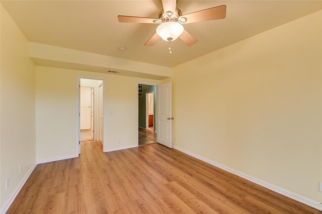 Building Photo - 2704 San Pedro St