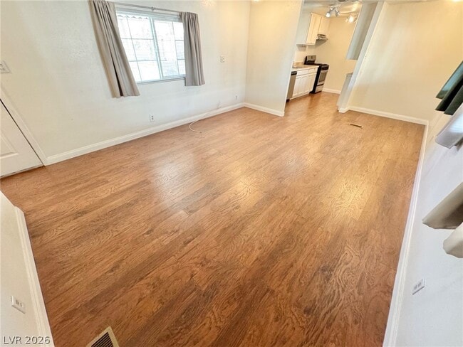 Building Photo - 5239 Ocala Ln