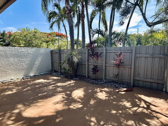Building Photo - 3054 S Oakland Forest Dr
