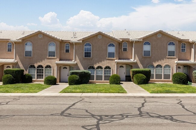 Primary Photo - Spacious 3-Bedroom, 2.5-Bath Parkside Town...