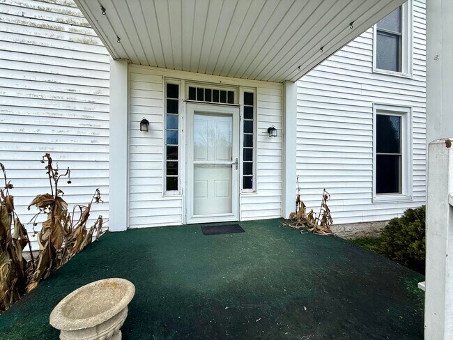 Primary Photo - 927 E Mt Vernon St