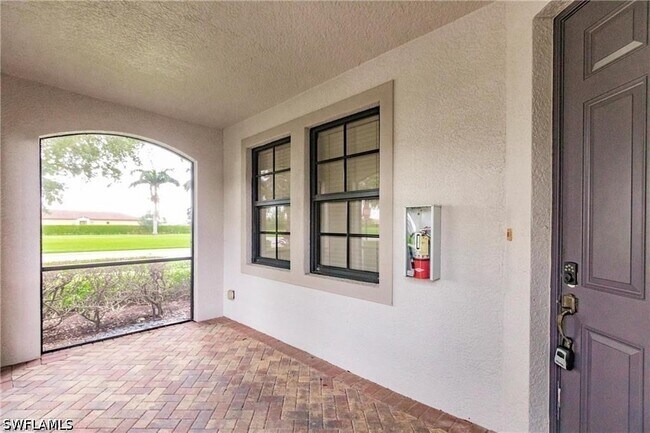 Building Photo - 1375 Artesia Dr E