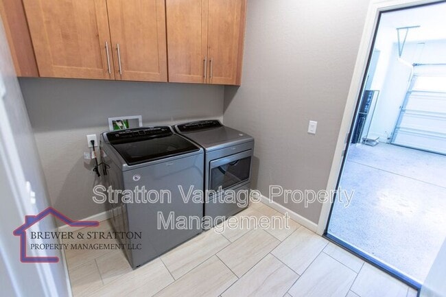 Building Photo - 4118 E Hoot Owl Trail