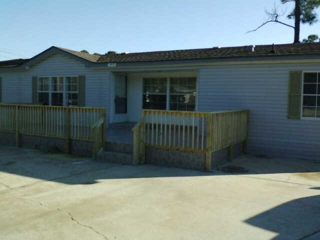 Building Photo - 14939 Angela Dr