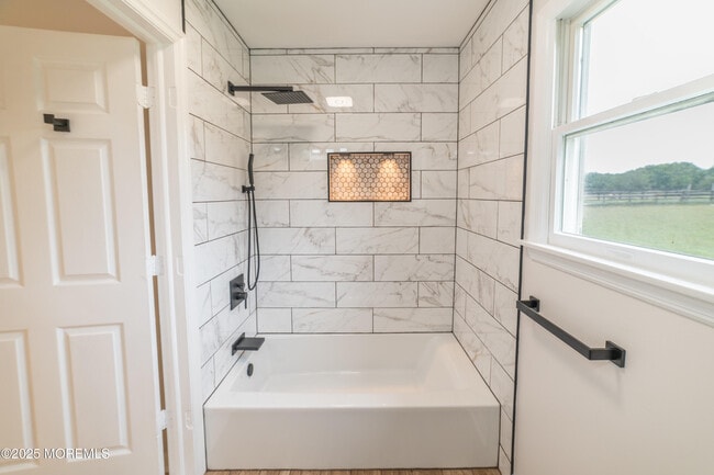 Building Photo - 631 Rte 524