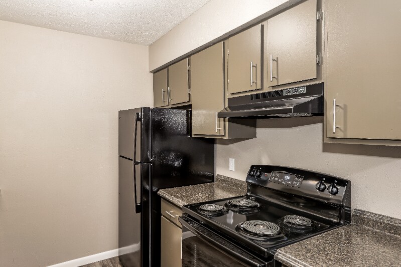 Building Photo - 4668 Talmadge Rd