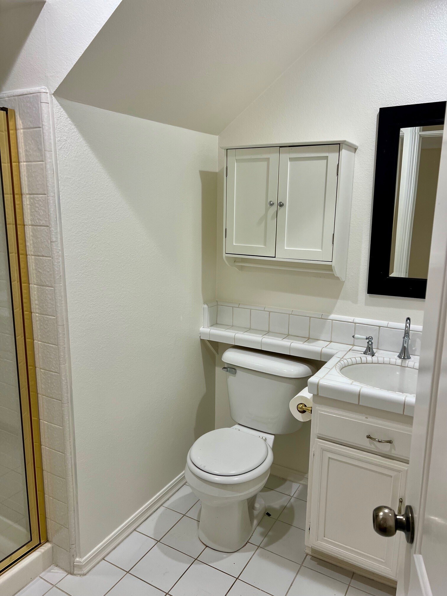 Building Photo - 1586 Palisades Dr