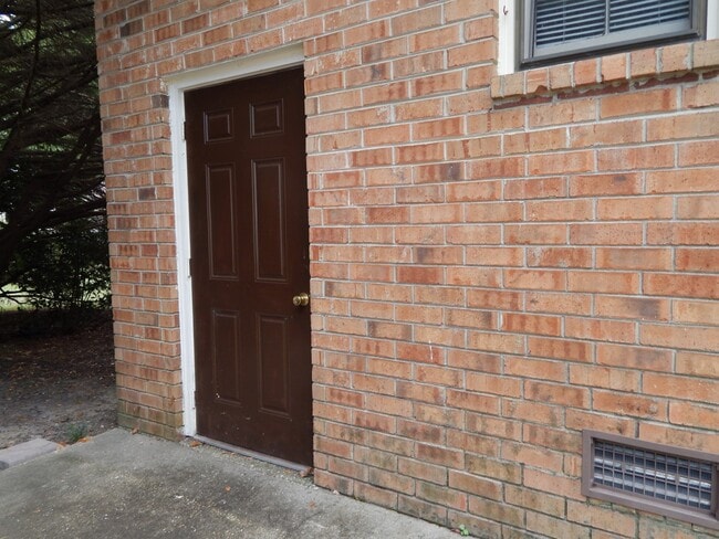 Building Photo - 3549 Georgia Ln