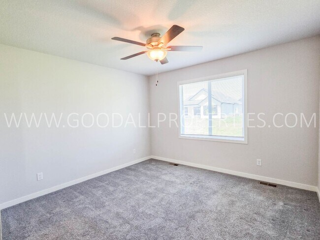 Building Photo - Beautiful Clive Home in Waukee Schools | Quartz Counters & 2-Car Garage