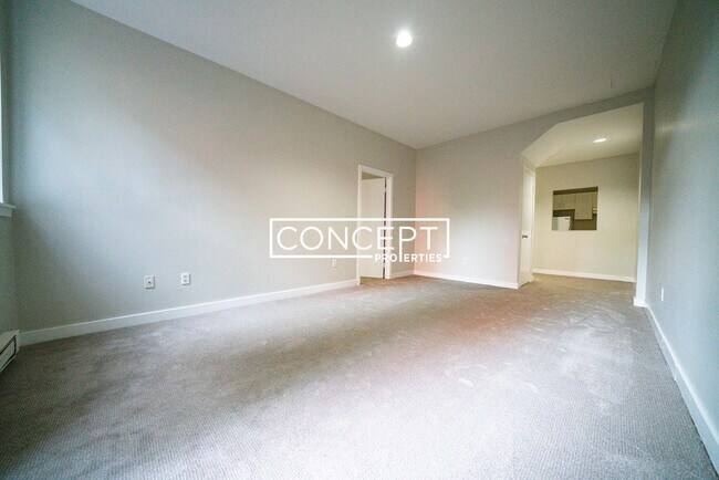 Building Photo - 548 Columbus Ave
