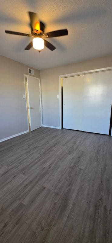 Building Photo - 650 Central Ave