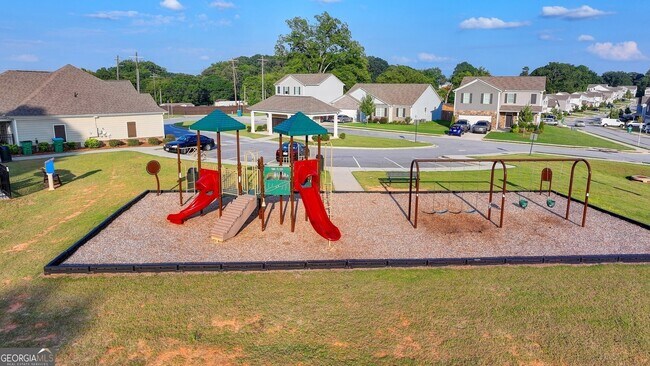 Building Photo - 52 Brode Ln
