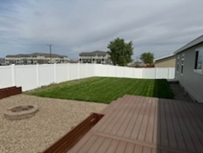 Building Photo - A gem of a home in Boardman
