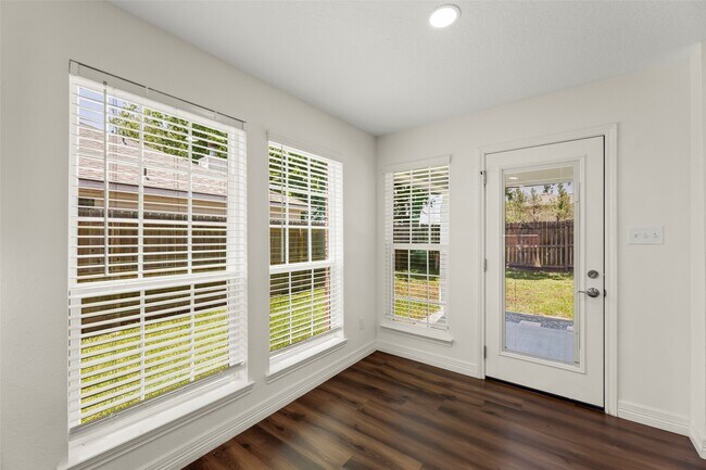 Building Photo - 15006 Sapling Oak Ct
