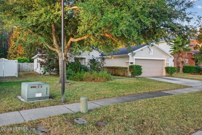 Building Photo - 75277 Ravenwood Dr