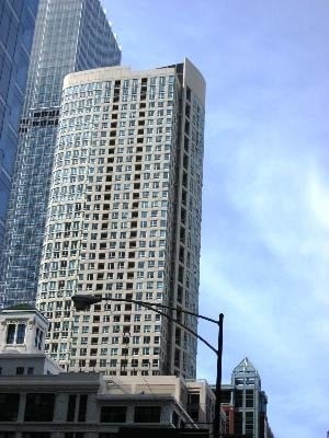 Building Photo - 345 N LaSalle St