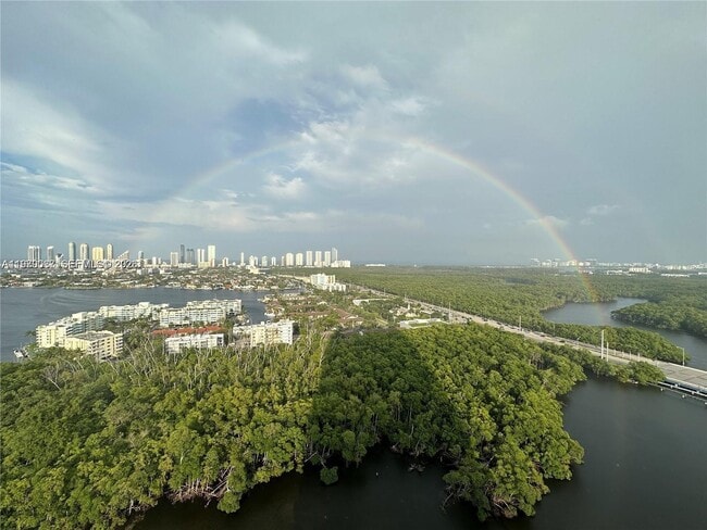 Building Photo - 16385 Biscayne Blvd