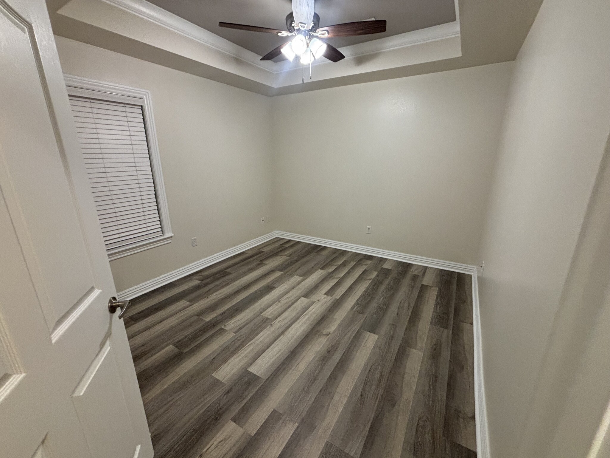 Main Bedroom - 6210 W Milliken Bnd