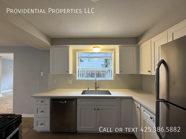 Building Photo - 20709 36th Ave W