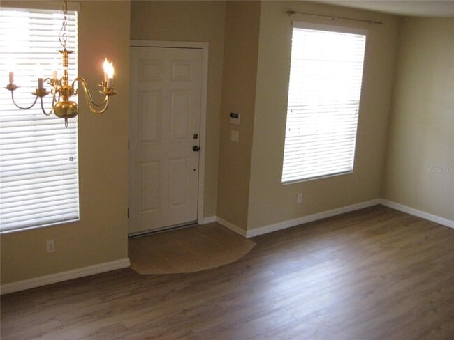 Building Photo - 3336 Santa Rita Ln