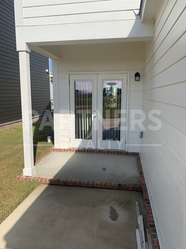 Building Photo - 4030 Fields Run