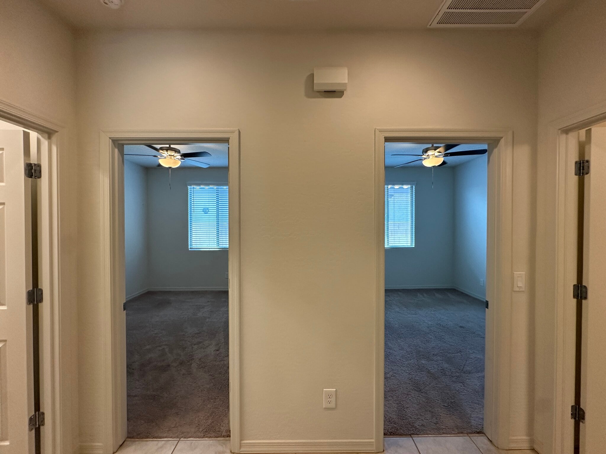 Building Photo - 5708 N 88th Ave