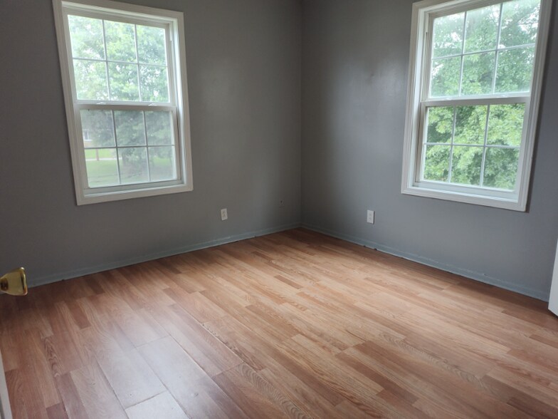 Building Photo - 14 N Ritchie Ave