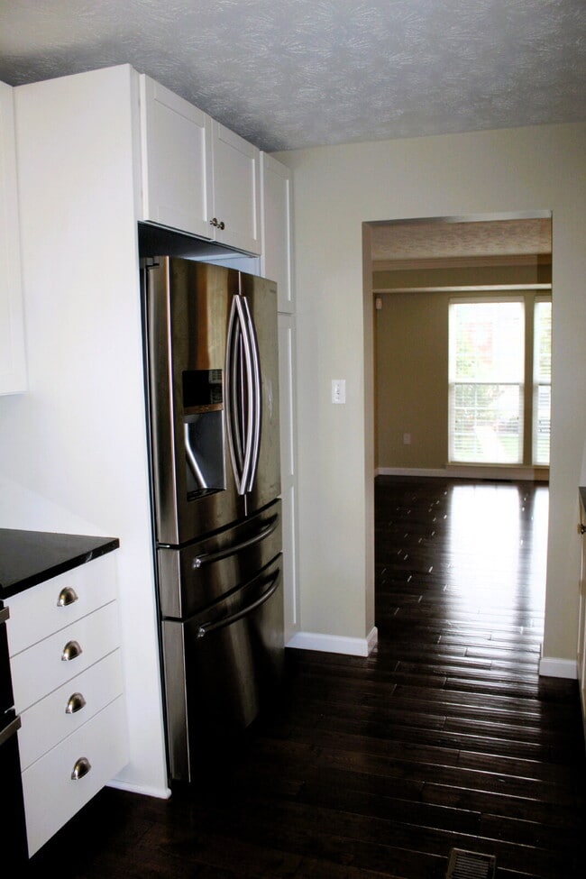 Building Photo - Roomy 3-Bedroom Townhouse in Baldwin Neigh...