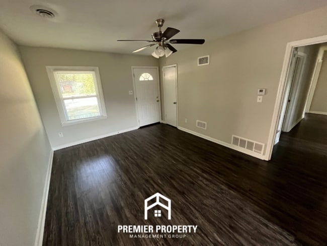 Building Photo - 5246 Millbranch Rd